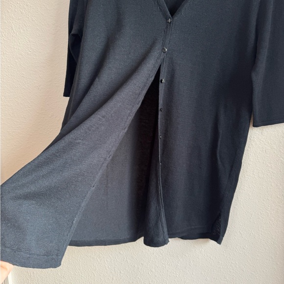 J JILL Cotton & Linen Button Front Cardigan - Picture 3 of 9